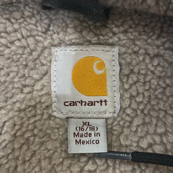 Carhartt Black Hooded Jacket with Cozy Lining - Picture 2 of 5